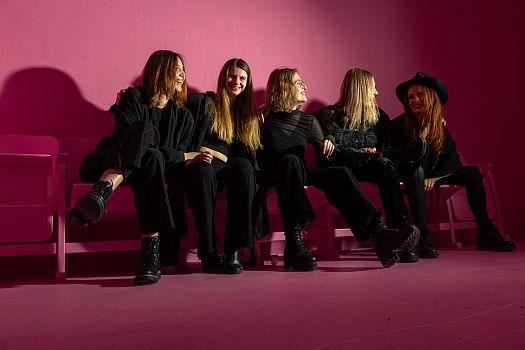 HEY SIS & friends Benefizkonzert