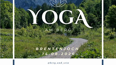 Yoga am Berg